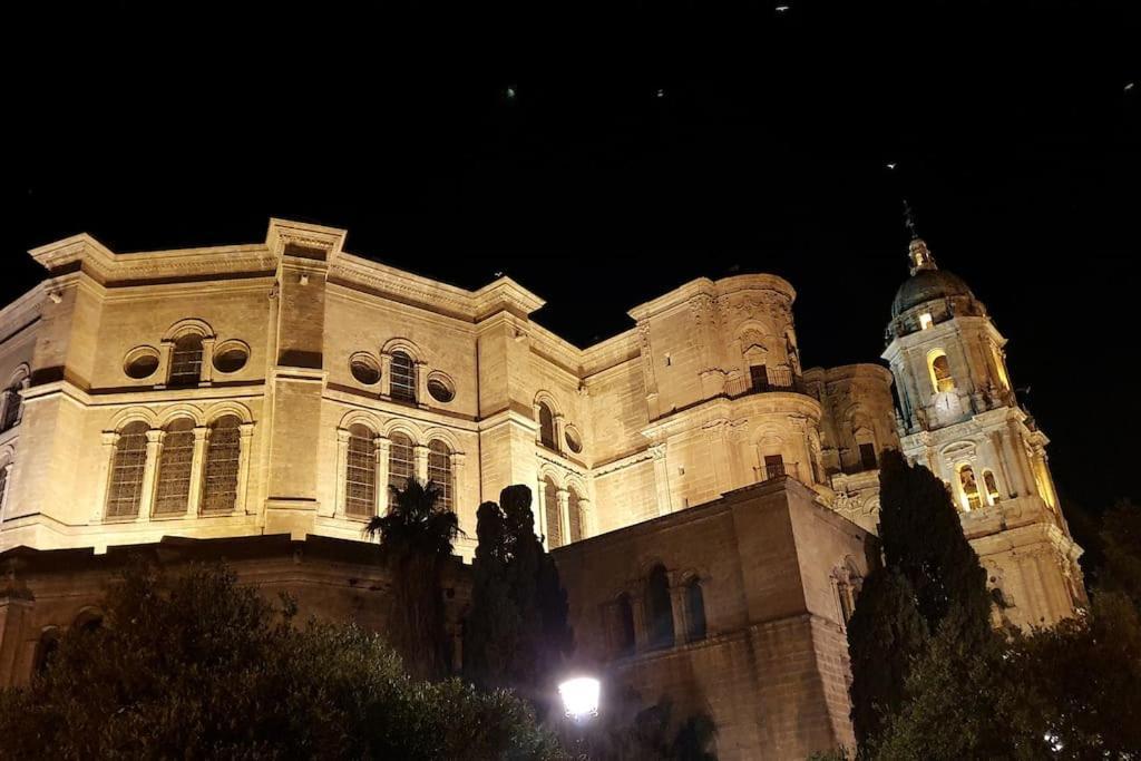 Cms Pena Historical Building Apartment Málaga Exterior foto
